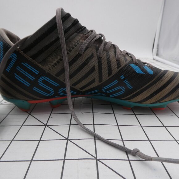 Adidas Nemeziz Soccer Cleats - Size US mens 7 (UK 6-1/2) - Grey/Blue - Picture 9 of 13